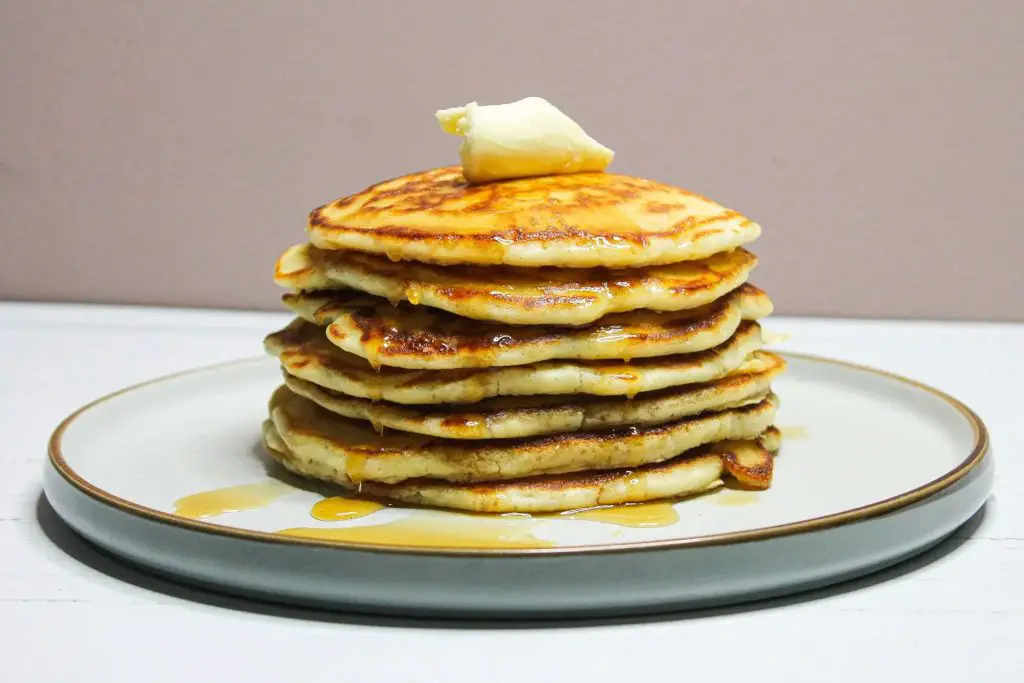 Fluffy American pancakes recipe