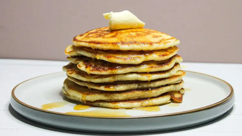 Fluffy American pancakes recipe