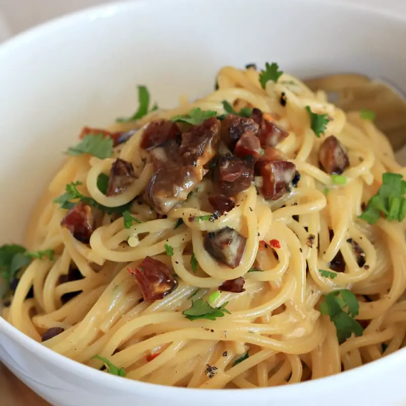 jamie oliver sausage carbonara